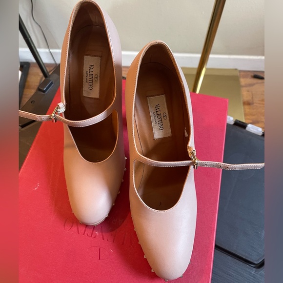 Valentino Garavani Mary Jane Size 36 EUC Blush Pink Color - Picture 12 of 15